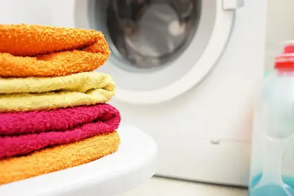 Refolding Washing Exemplary Laundry Services In Burlington , NC , 27217